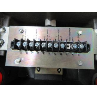 Schrader Bellows N615-68-104-53 Valve N6156810453 - New No Box