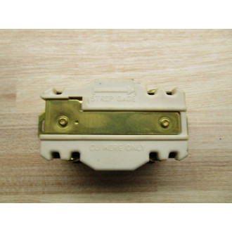 Hubbell HBL2720 Receptacle