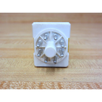 IDEC RR2P-UL-AC120V Relay RR2P-UL-120VAC - Used