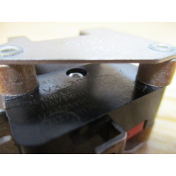 Micro Switch V3-302 Honeywell Switch 1B432 - Used