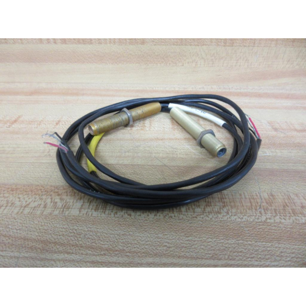 Banner PT410 Photoelectric Sensor - New No Box