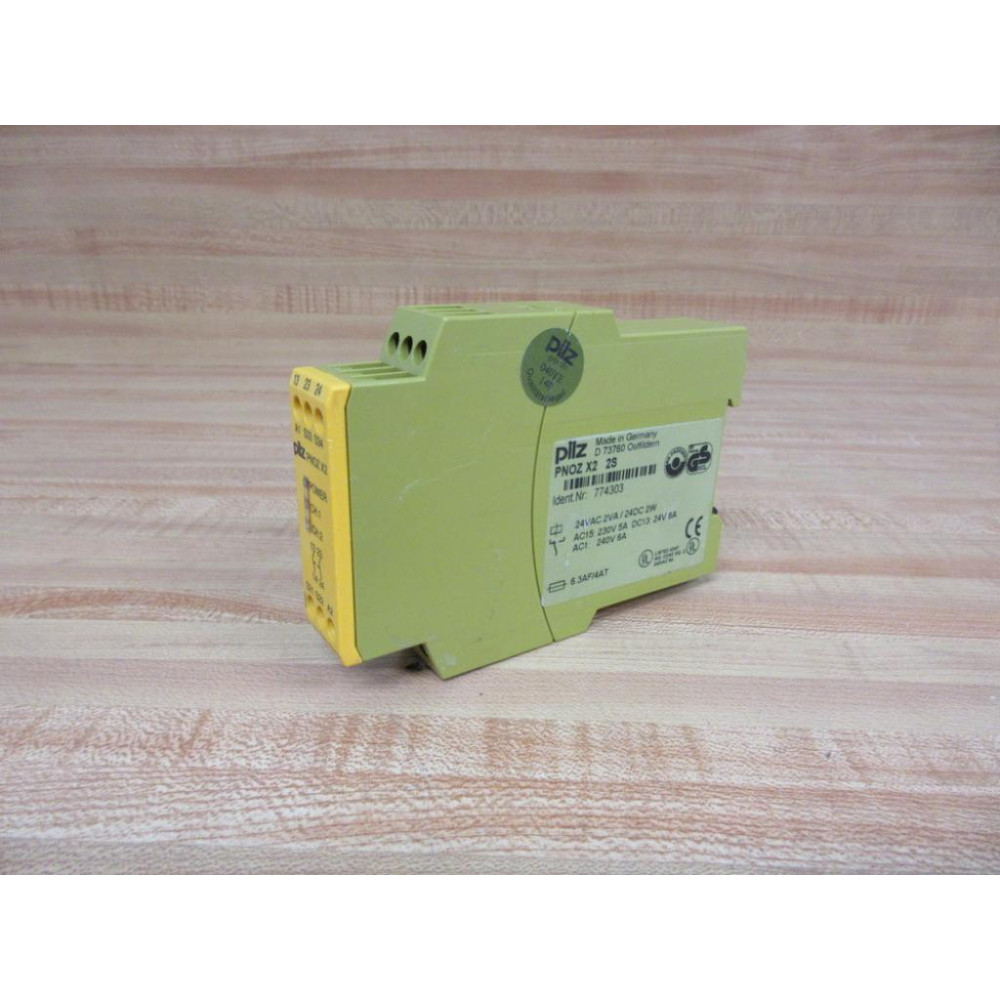 Pilz PNOZ X2 2S Safety Relay PNOZX22S - Used