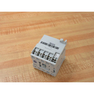 Allen Bradley 100-M05NZ243 Contactor 100M05NZ3 Ser A - Used