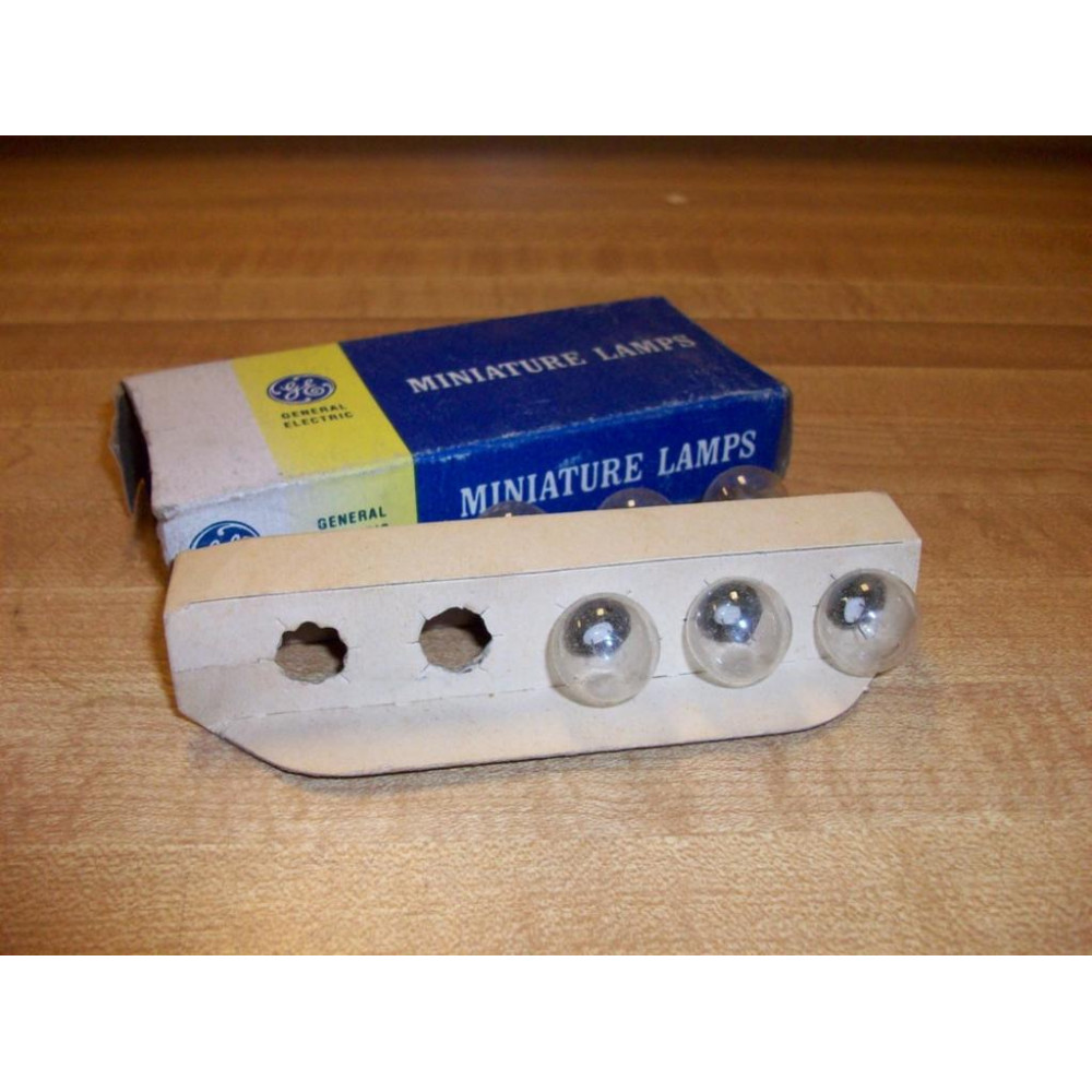 General Electric 55 GE Miniature Lamp Light Bulb