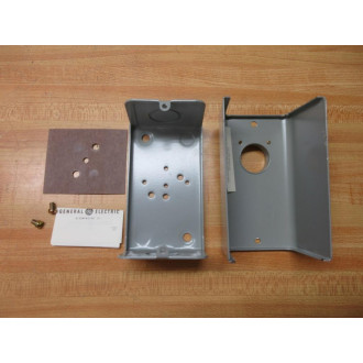 General Electric CR2943NA101F Pushbutton Station Enclosure Only - New No Box