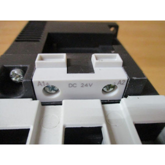 Siemens 3RT1045-1BB40 Sirius Contactor 3RT10451BB40 Chipped Corner - New No Box