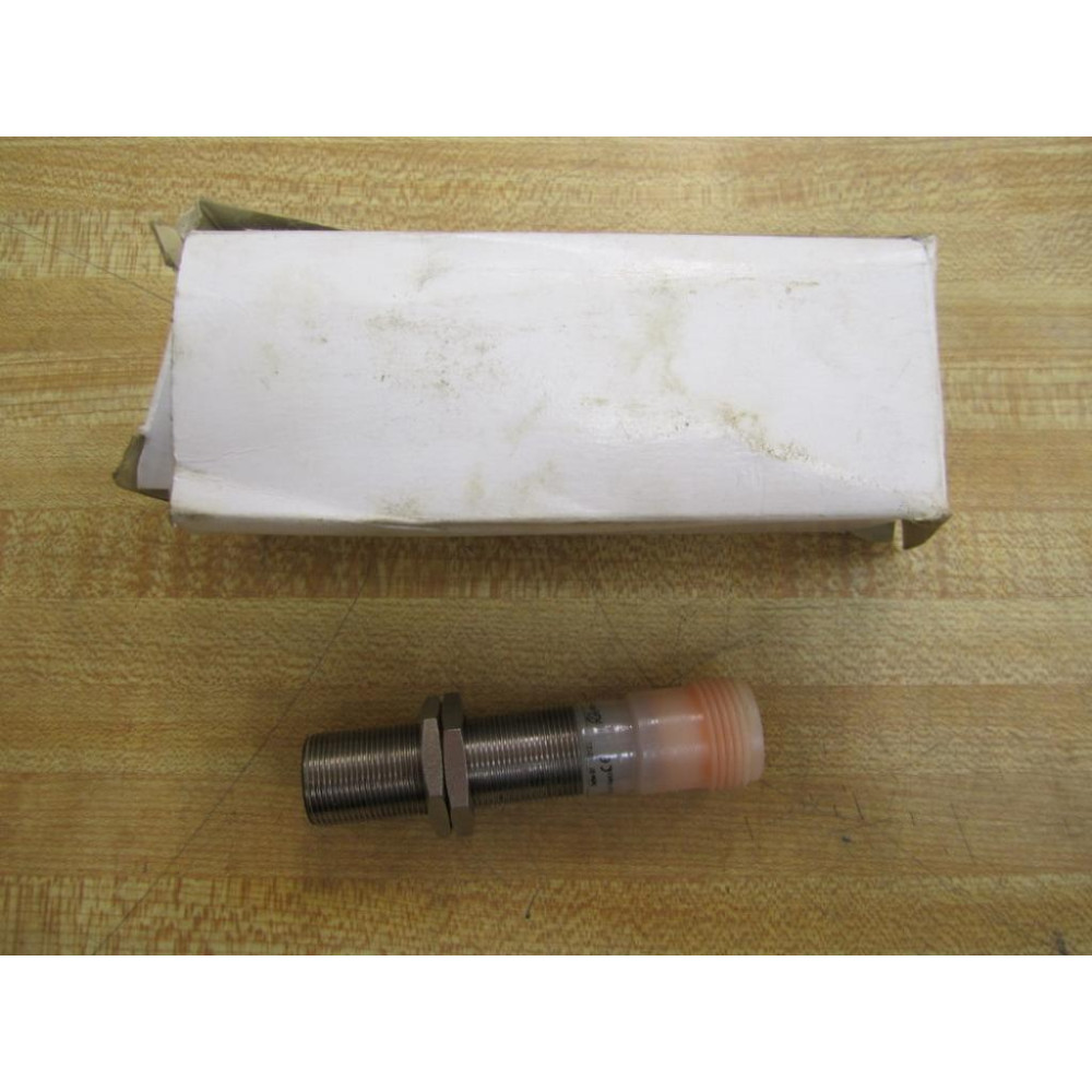 Cutler Hammer E57MAL18A2B1 Proximity Switch Series G1