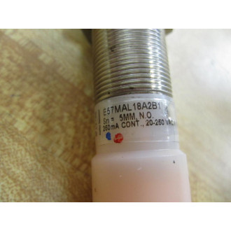 Cutler Hammer E57MAL18A2B1 Proximity Switch Series G1