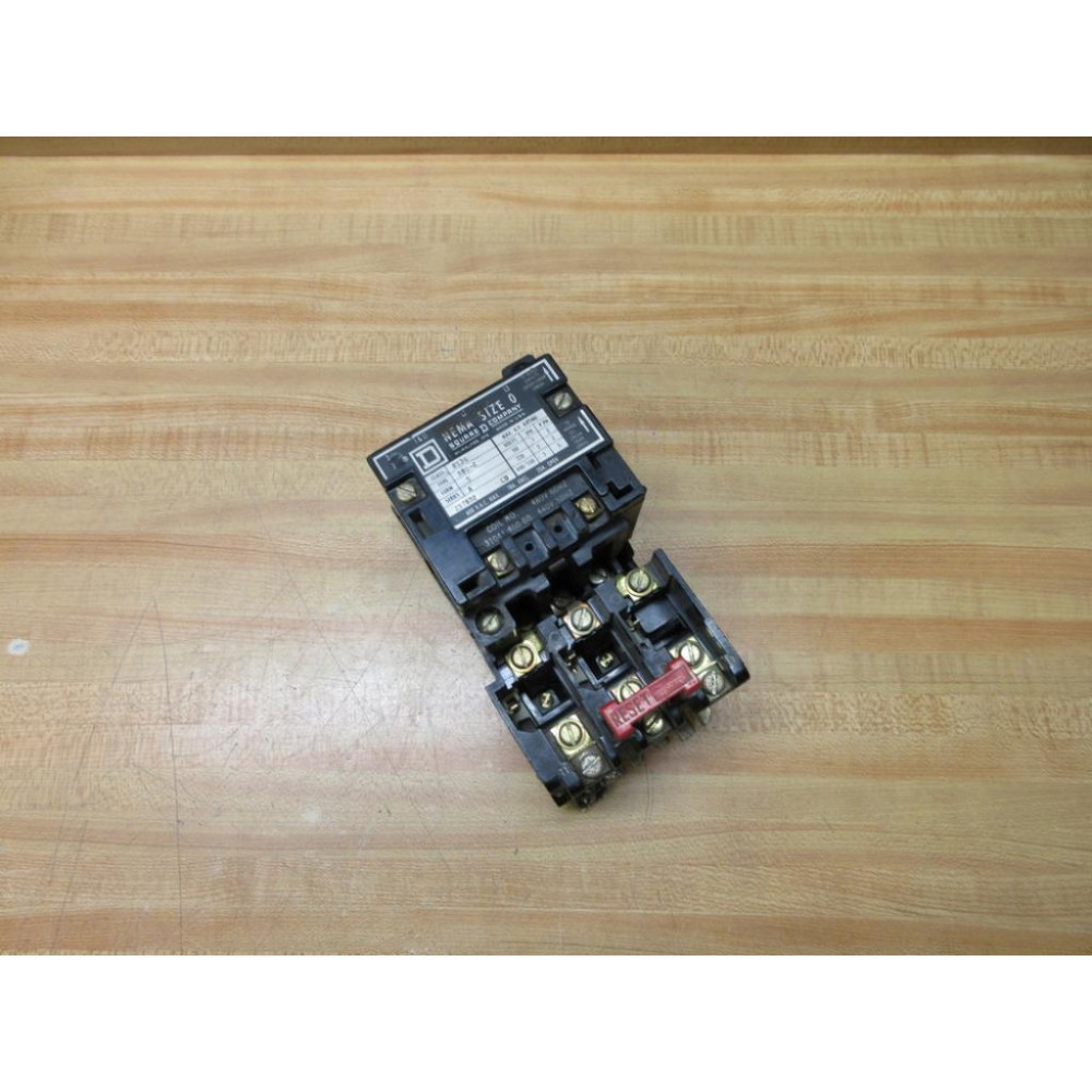 Square D 8536-SBO2 Starter 8536-SB02S WCoil 31041-400-60 - Used