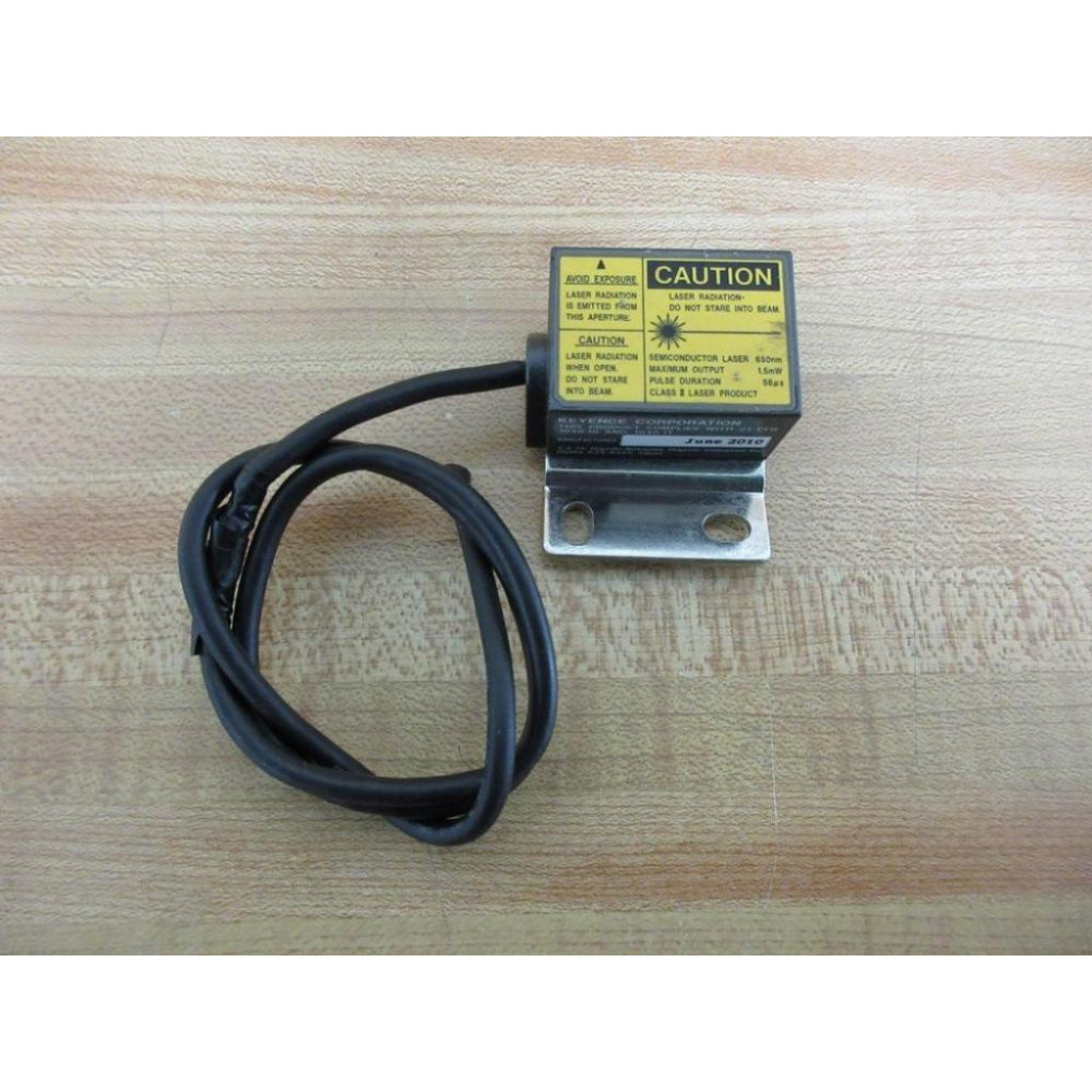 Keyence BL-601 Bar Code Reader Without Connector - Used