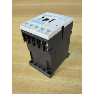Siemens 3RT1015-1BB41 Contactor 3RT10151BB41 - Used