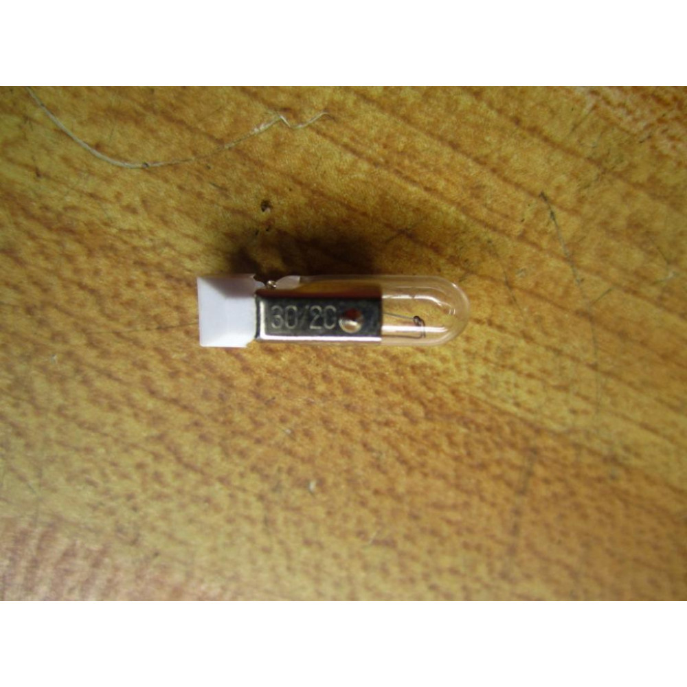 LumaPro PR4 Miniature Lamp Light Bulbs (Pack of 15) - New No Box