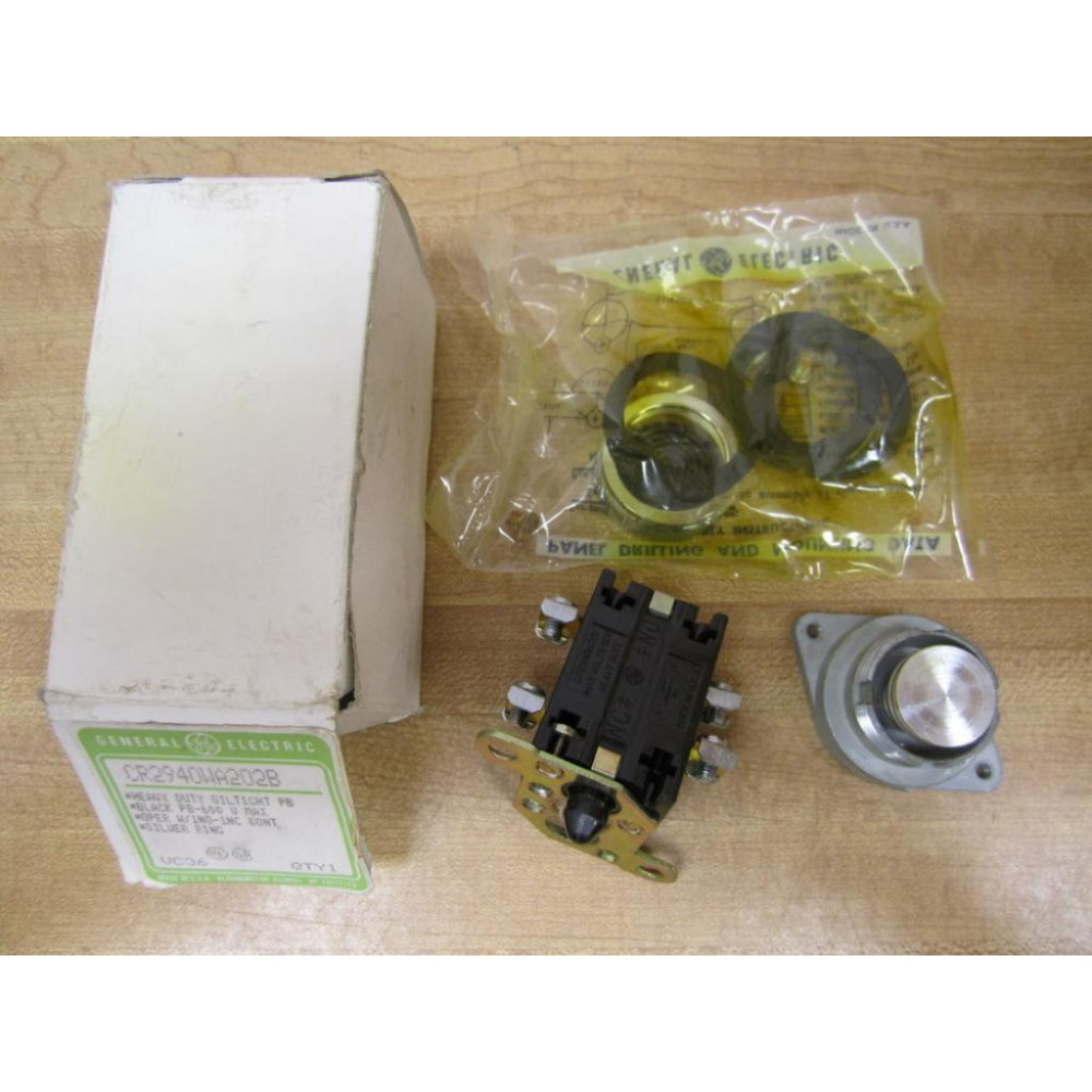 General Electric CR2940WA202B Push Button