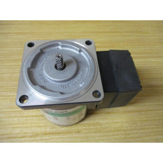 Oriental Motor 2IK6GN-AWT Induction Motor 2IK6GN-AWTU - New No Box