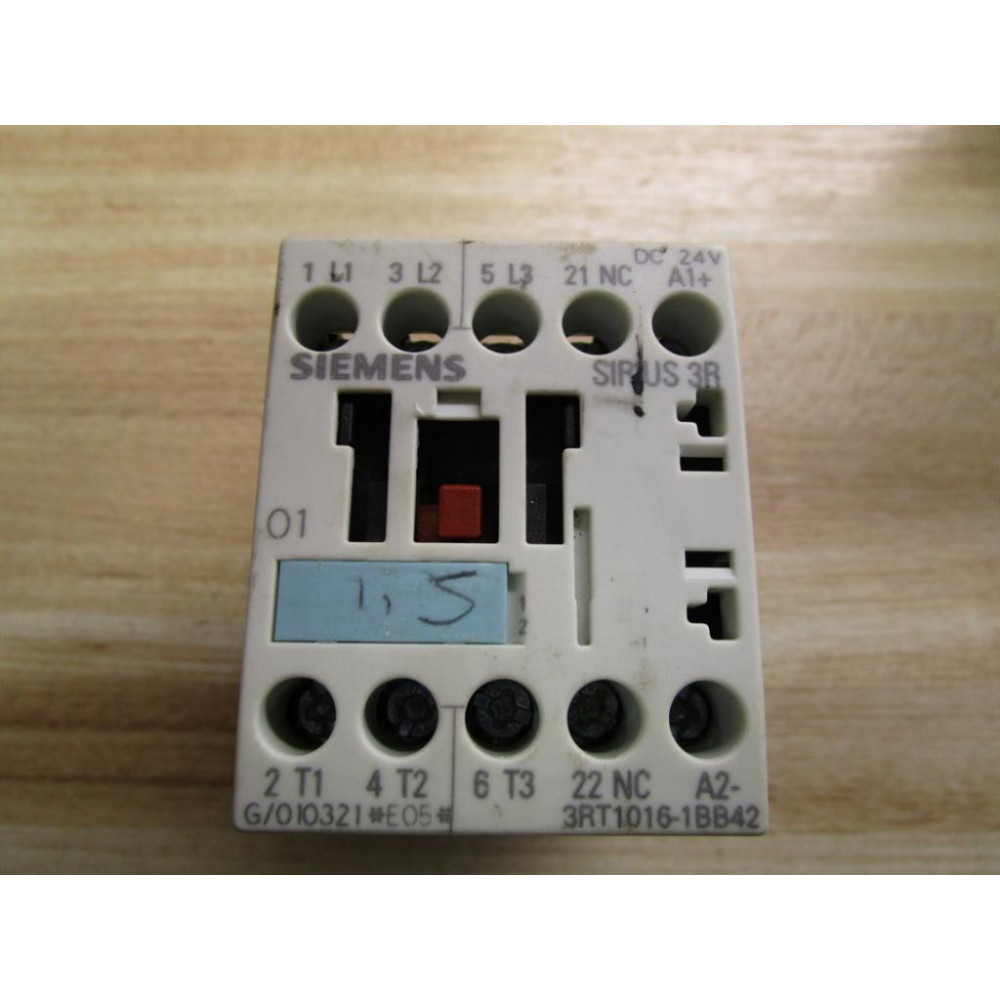 Siemens 3RT1016-1BB42 Contactor - Used
