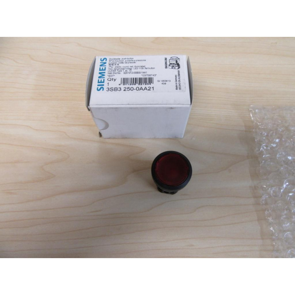 Siemens 3SB3250-0AA21 Push Button 3SB32500AA21