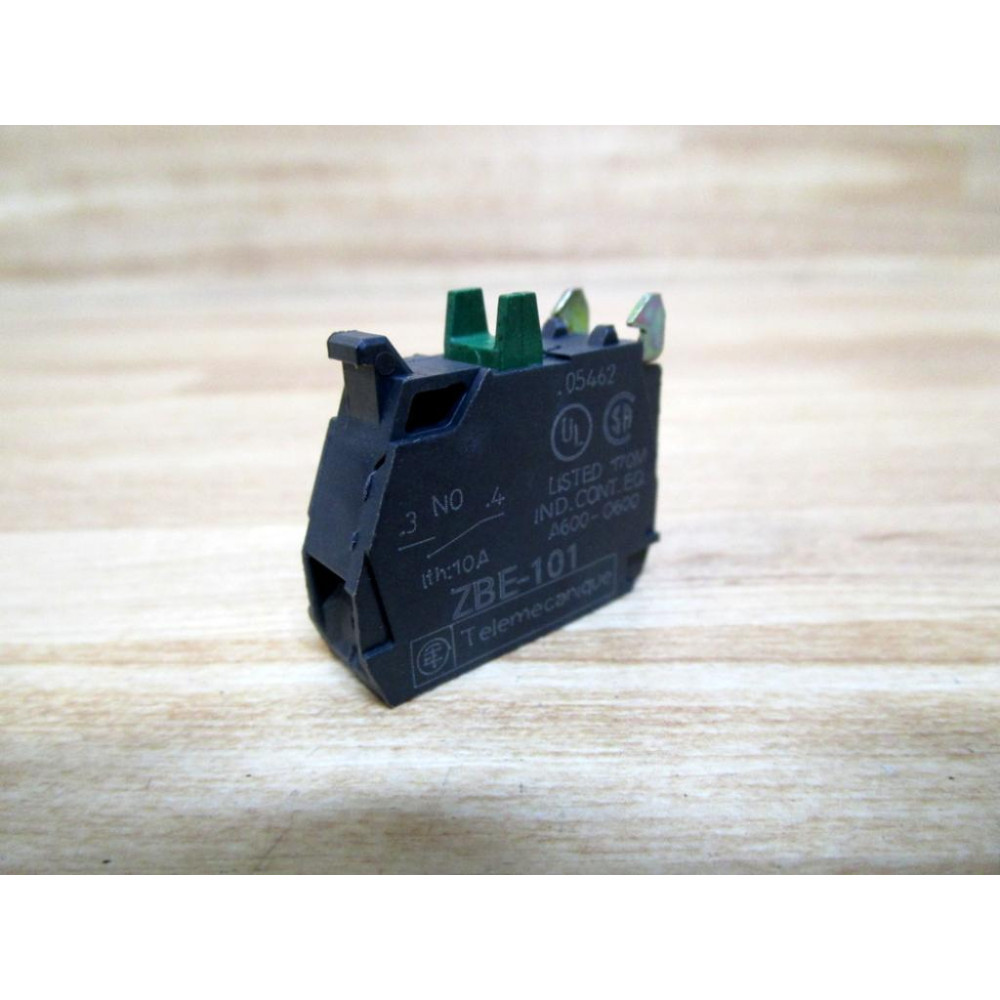 Telemecanique ZBE-101 Schneider Contact Block 35563 (Pack of 6) - Used