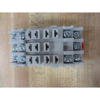 Magnecraft 70-463-1 Relay Socket  704631 - New No Box