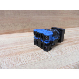 IDEC HW2L-M1F10QD-R-24V Pushbutton Illum. - New No Box
