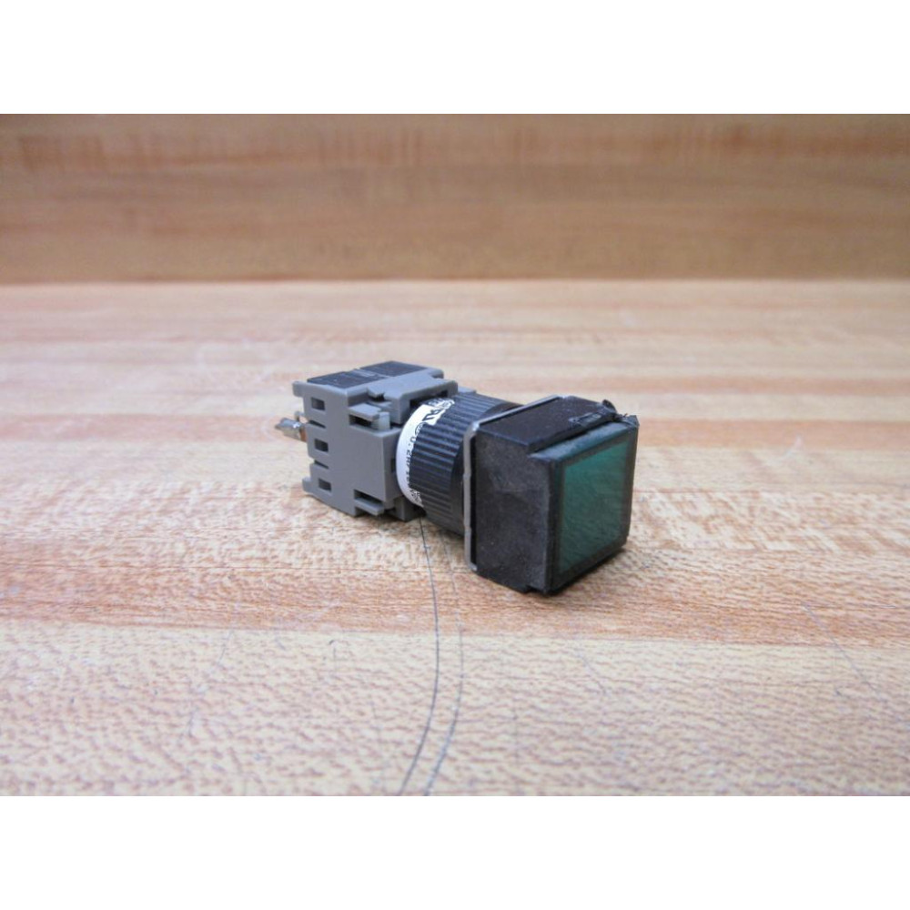Fuji Electric AH164-SF Push Button Switch AJ164SF Green - Used