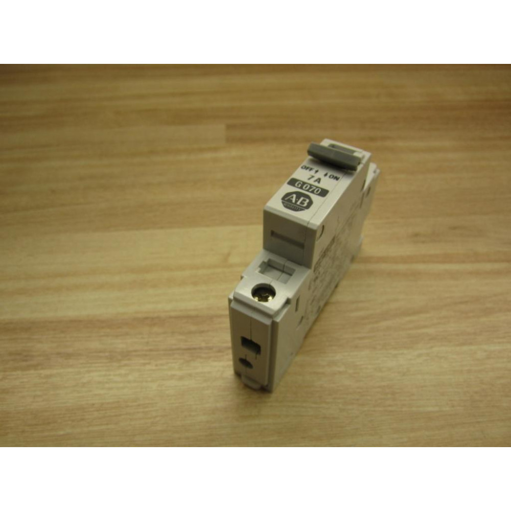 Allen Bradley 1492-CB1-G070 Circuit Breaker (Pack of 2) - Used