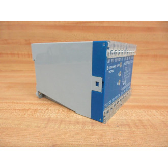 Schleicher SNO 2002-17 Safety Relay SNO200217 - Used