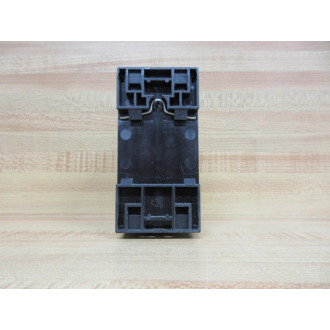 Siemens 3RV1021-1EA10 Circuit Breaker 3RV10211EA10 With 3RV1901-1E - Used