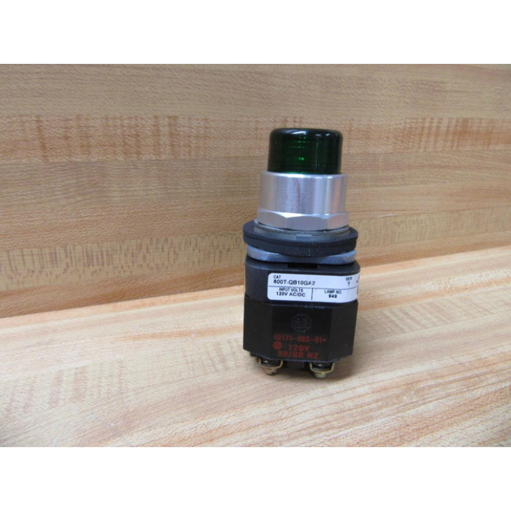 Allen Bradley 800T-QB10GA2 Push Button Switch - New No Box