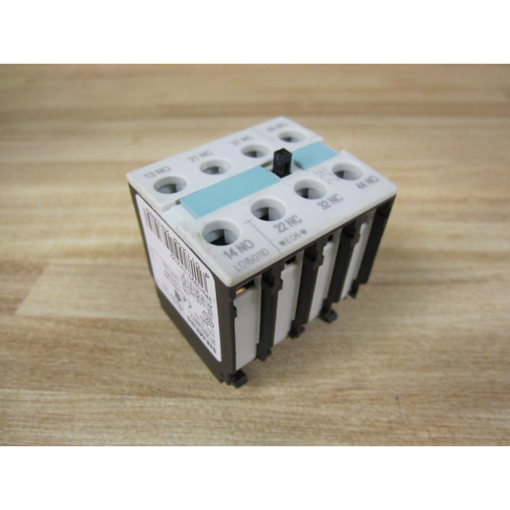 Siemens 3RH1921-1HA22 Aux. Contact Block 3RH19211HA22 - New No Box