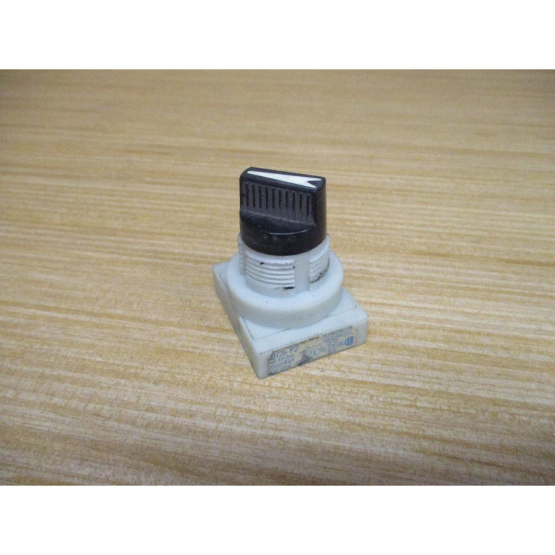Fuji Electric AH25-P2 Selector Switch AH25P2 - Used