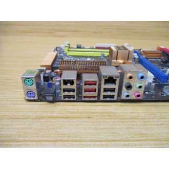 Asus P5Q Pro Turbo Intel Motherboard Chipped Corner - Parts Only