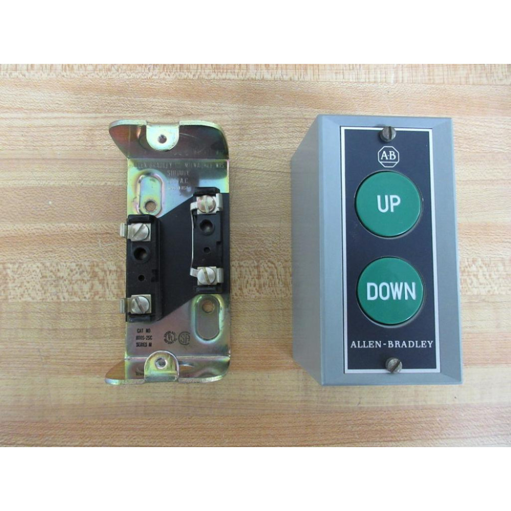 Allen Bradley 800S-2SC Pushbutton 800S2SC - New No Box