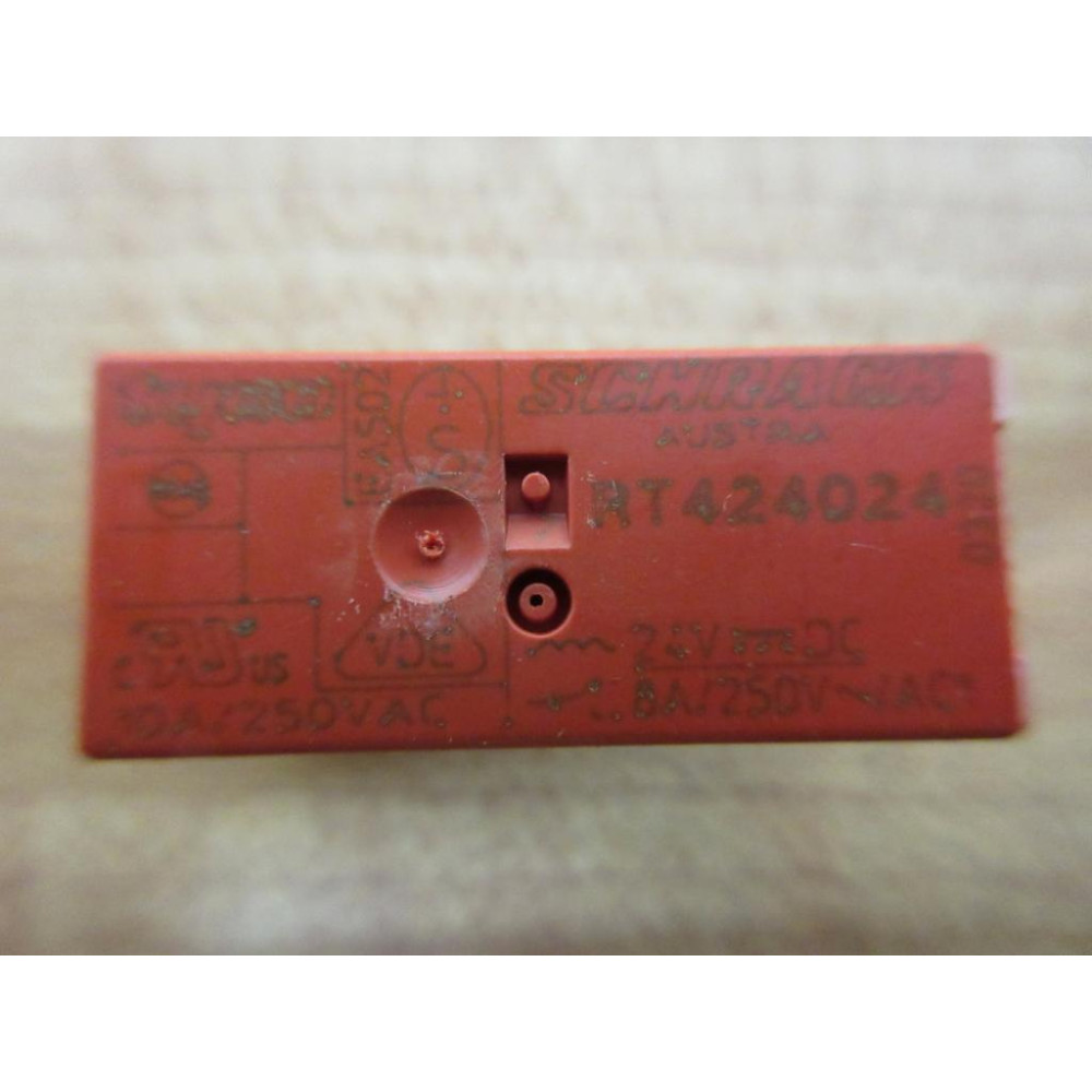 Schrack RT424024-24V DC Relay RT424024-24VDC - Used