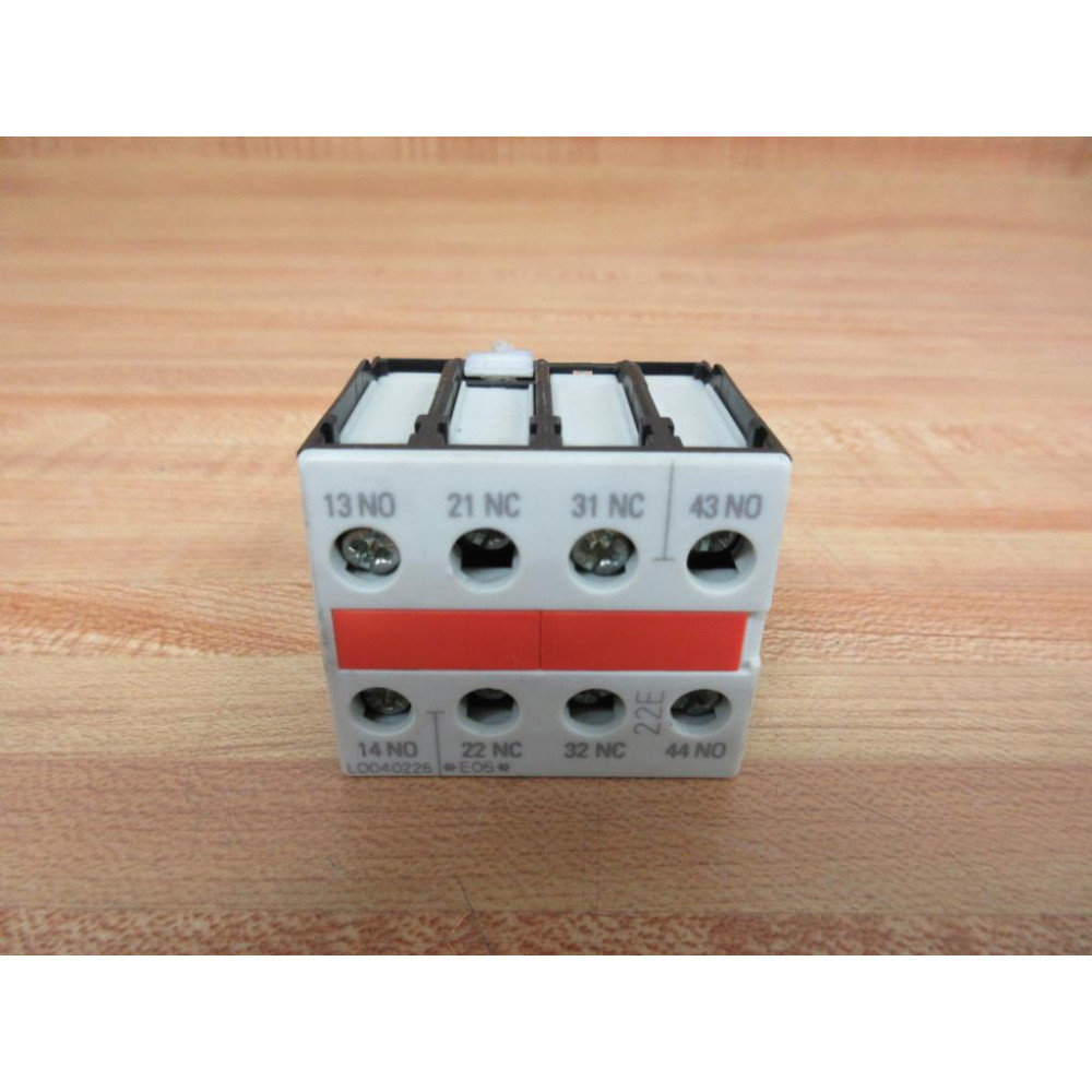 Siemens 3RH1921-1HA22-3AA1 Contact Block 3RH19211HA223AA1 - Used