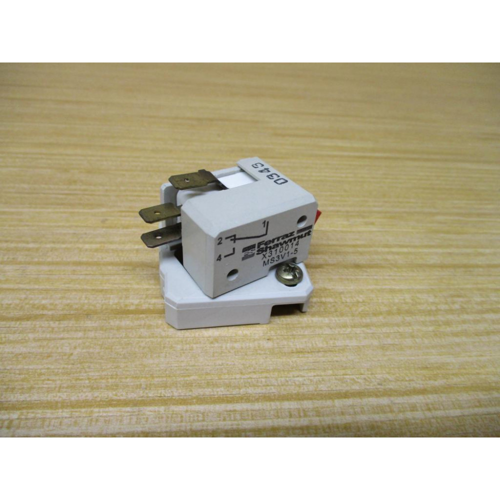 Ferraz Shawmut X310014 Micro Switch MS3V1-5 - Used