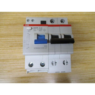 ABB DS202 A-K100.03 Circuit Breaker 10AMP 2CSR252101R1107 - Used