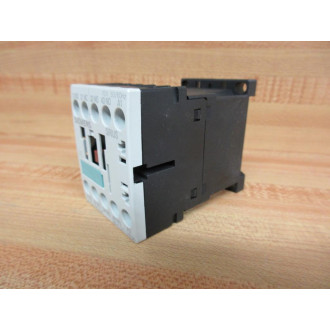 Siemens 3RH1131-1AF00 Contactor 3RH11311AF00 - Used