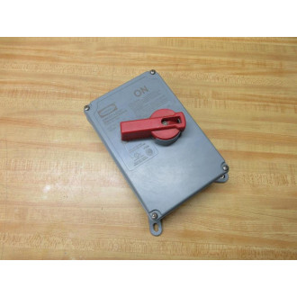 Hubbell HBLDS3 Circuit-Lock Disconnect Switch Enclosure Only - Used