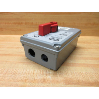 Hubbell HBLDS3 Circuit-Lock Disconnect Switch Enclosure Only, WOut Feet - Used