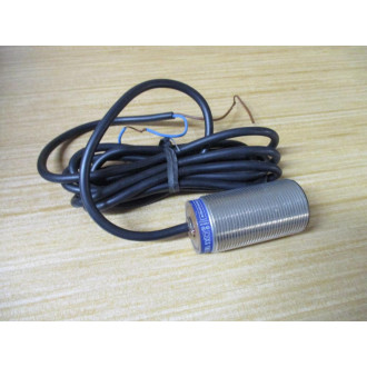 Telemecanique XS1M3OMA230H4 Proximity Switch - New No Box