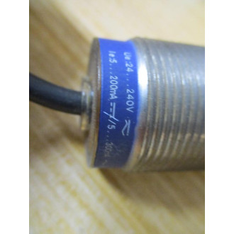 Telemecanique XS1M3OMA230H4 Proximity Switch - New No Box