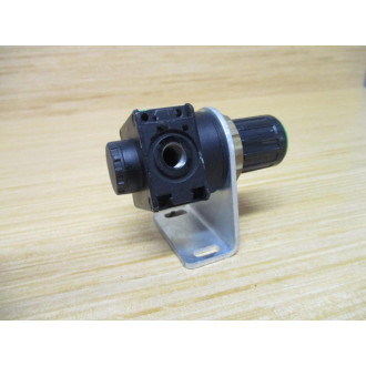 Bosch 0821302710 Regulator - Used