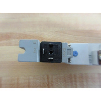 SMC SY7160-5DZ-N11 Solenoid Valve SY71605DZN11 - Used