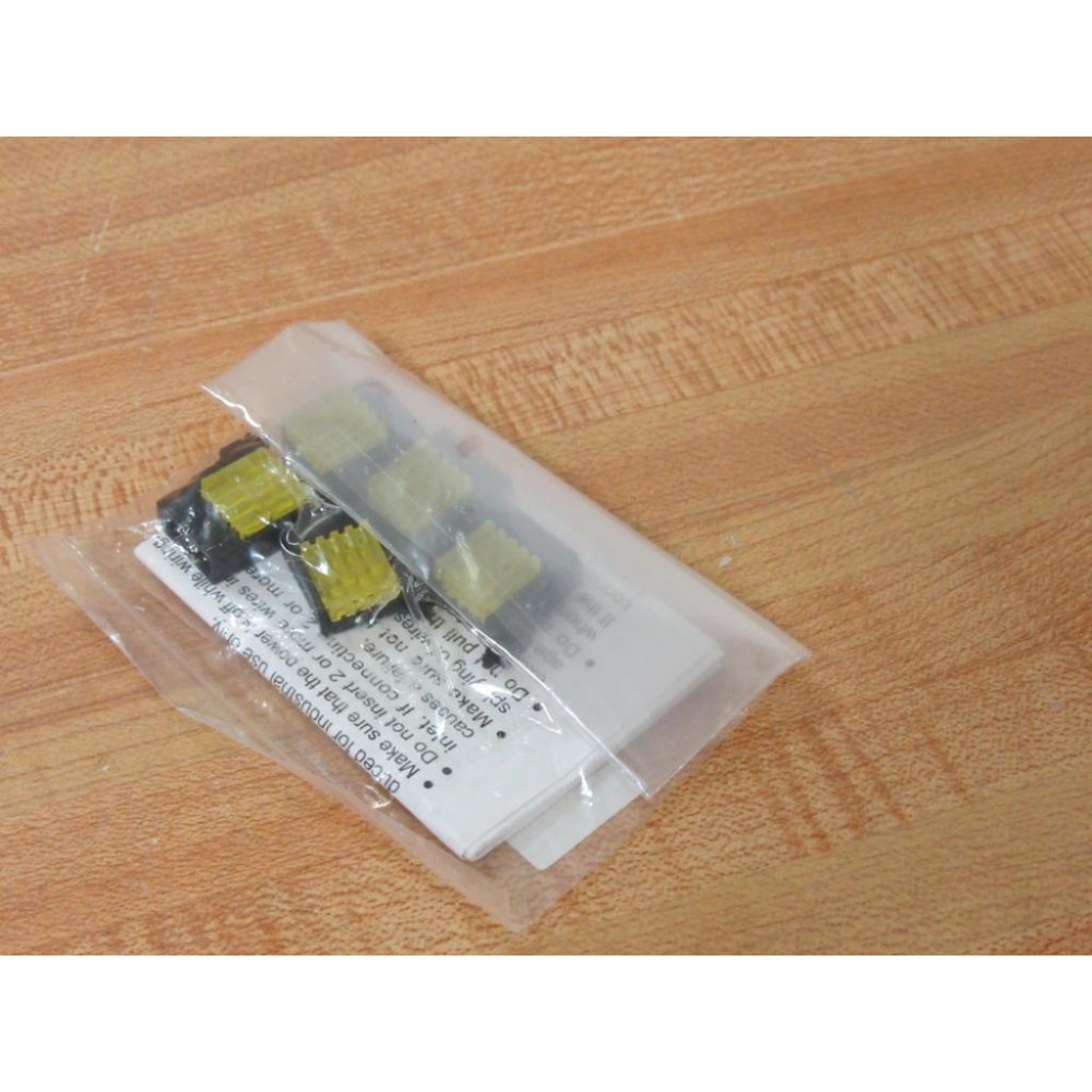 Panasonic CN-EP2 Connector UCNEP2 (Pack of 5)