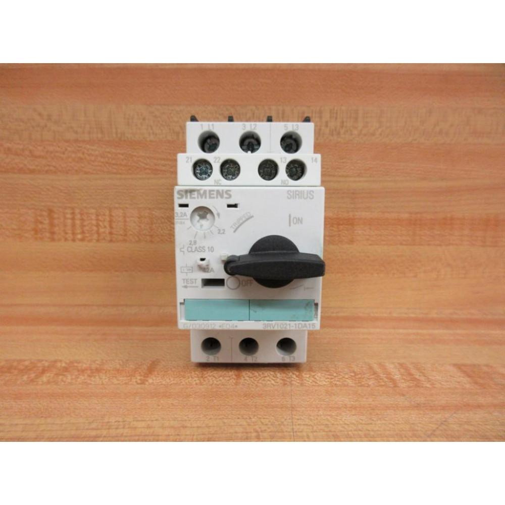Siemens 3RV1021-1DA15 Circuit Breaker 3RV10211DA15 - Used