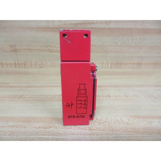 Telemecanique XCS-A703 Limit Switch XCSA703 071888 - Used