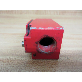 Telemecanique XCS-A703 Limit Switch XCSA703 071888 - Used