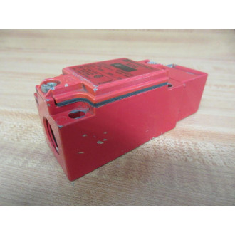 Telemecanique XCS Safety Interlock Switch - Used