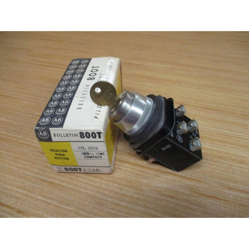 Allen Bradley 800T-E24B Lockable Push Button switch Old Style