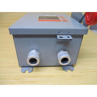 Cutler Hammer DH361UDK Eaton Safety Switch 3 Knockouts - Used